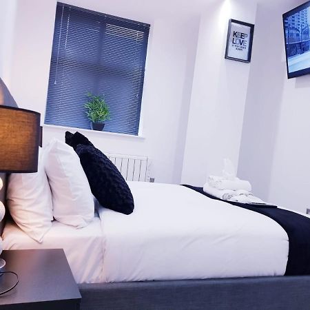 Z Home Apartments Leicester Extérieur photo