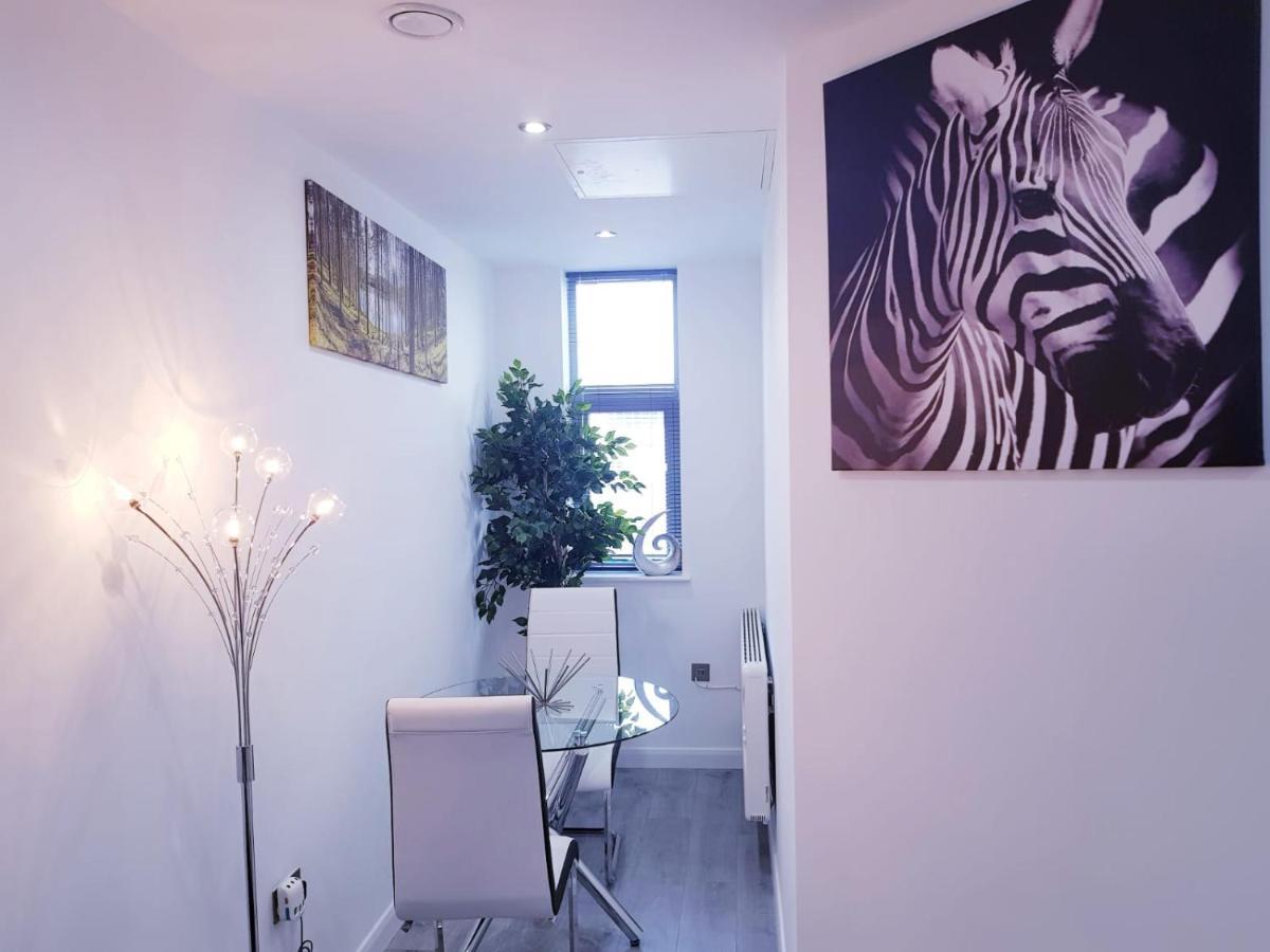 Z Home Apartments Leicester Extérieur photo