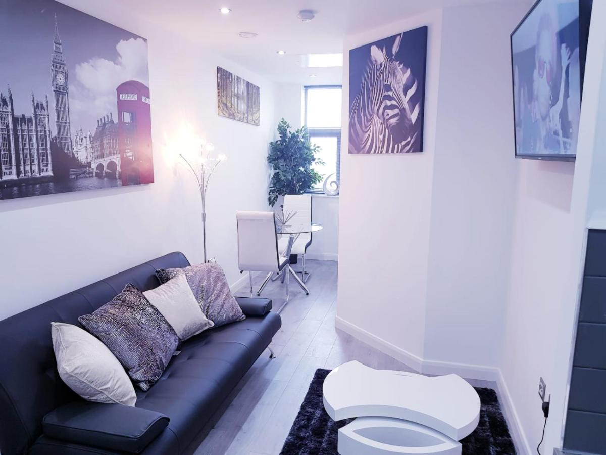 Z Home Apartments Leicester Extérieur photo