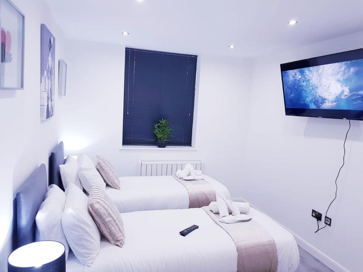 Z Home Apartments Leicester Extérieur photo