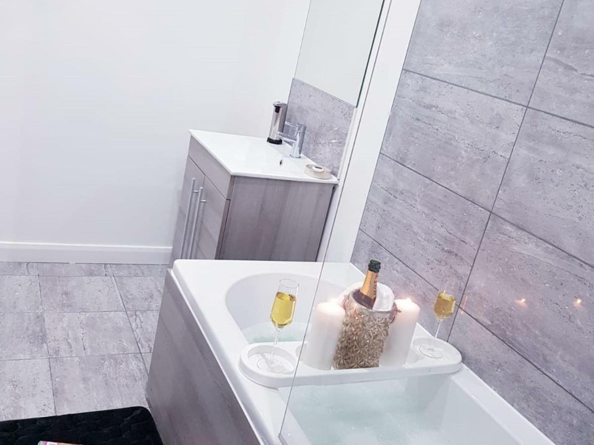 Z Home Apartments Leicester Extérieur photo
