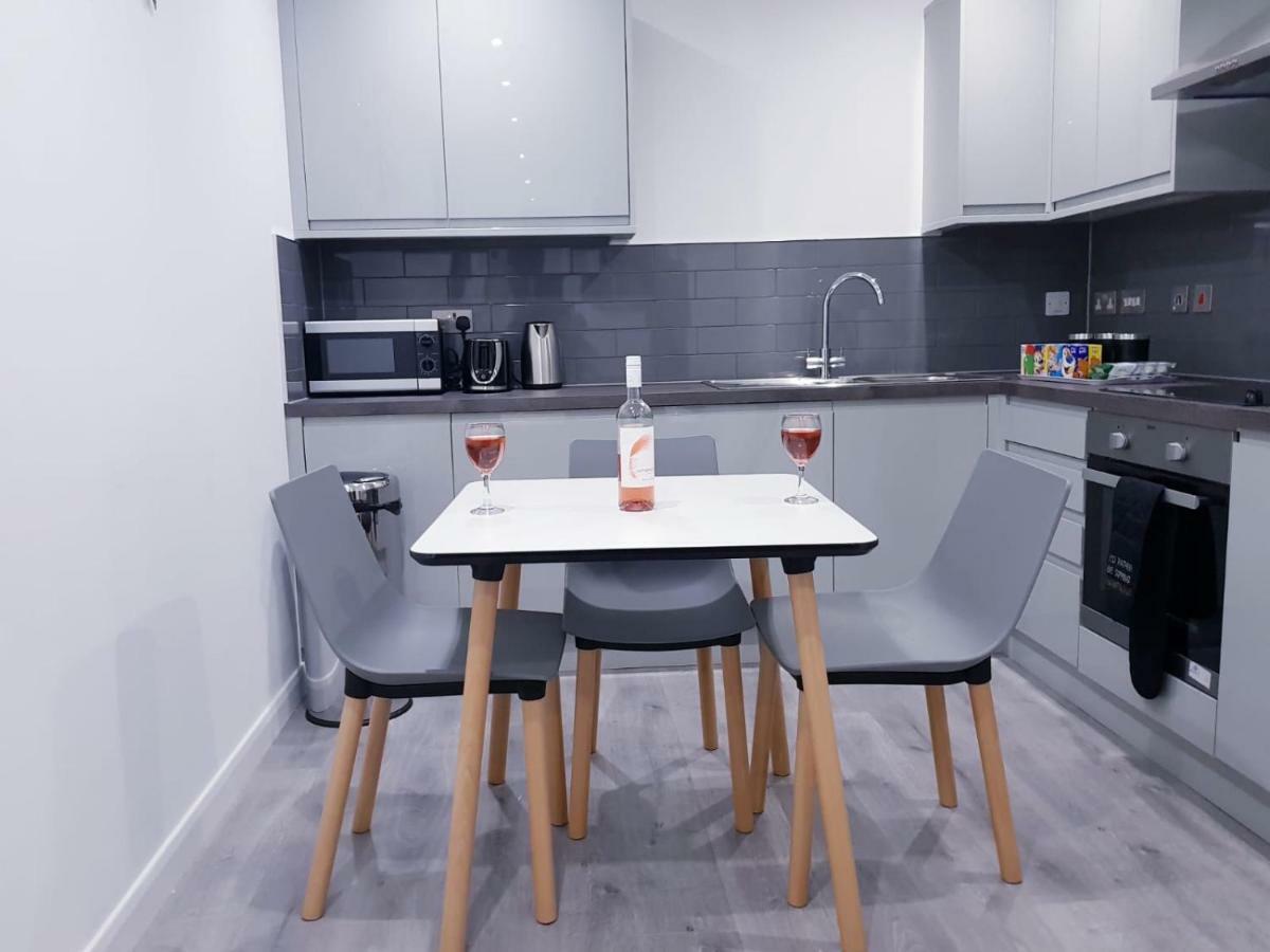 Z Home Apartments Leicester Extérieur photo