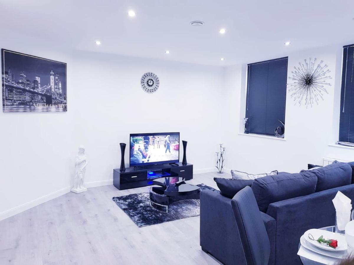 Z Home Apartments Leicester Extérieur photo
