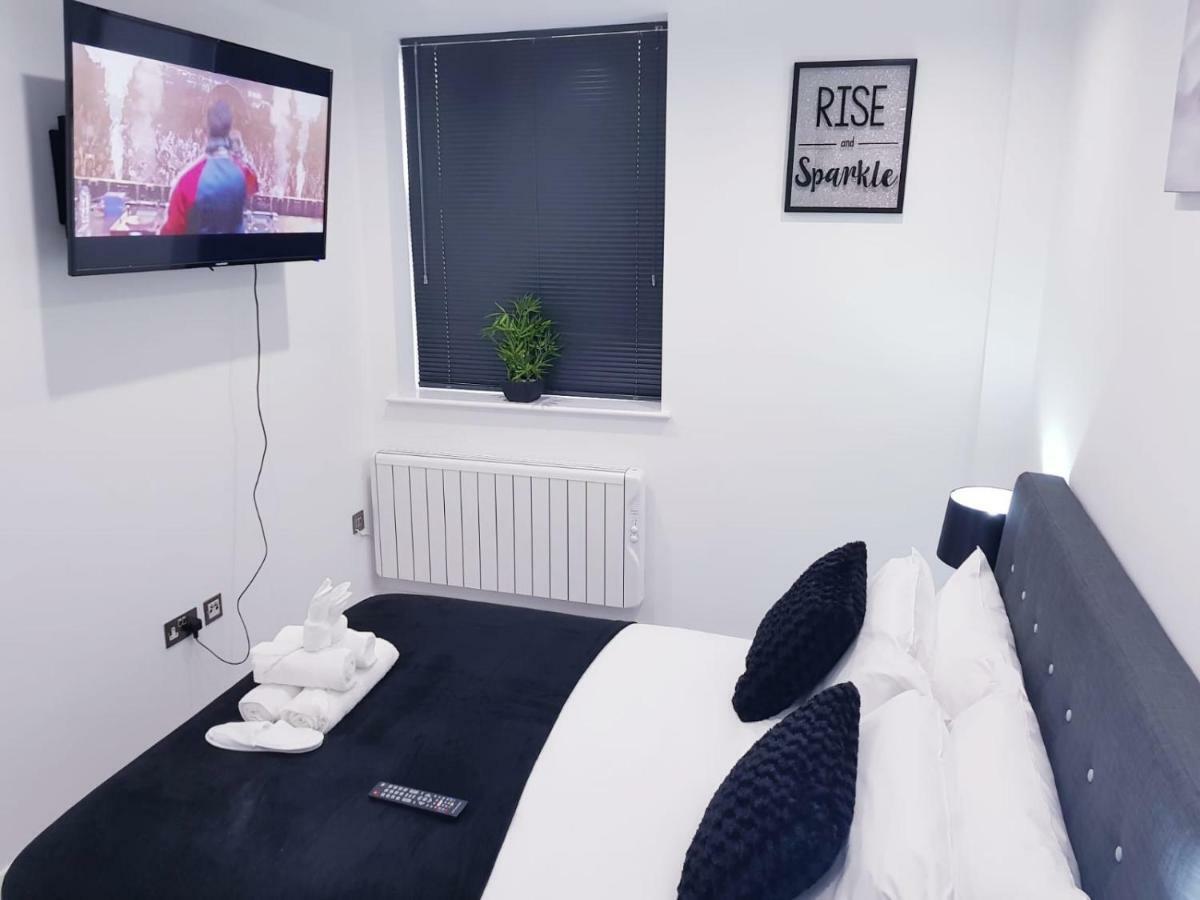 Z Home Apartments Leicester Extérieur photo