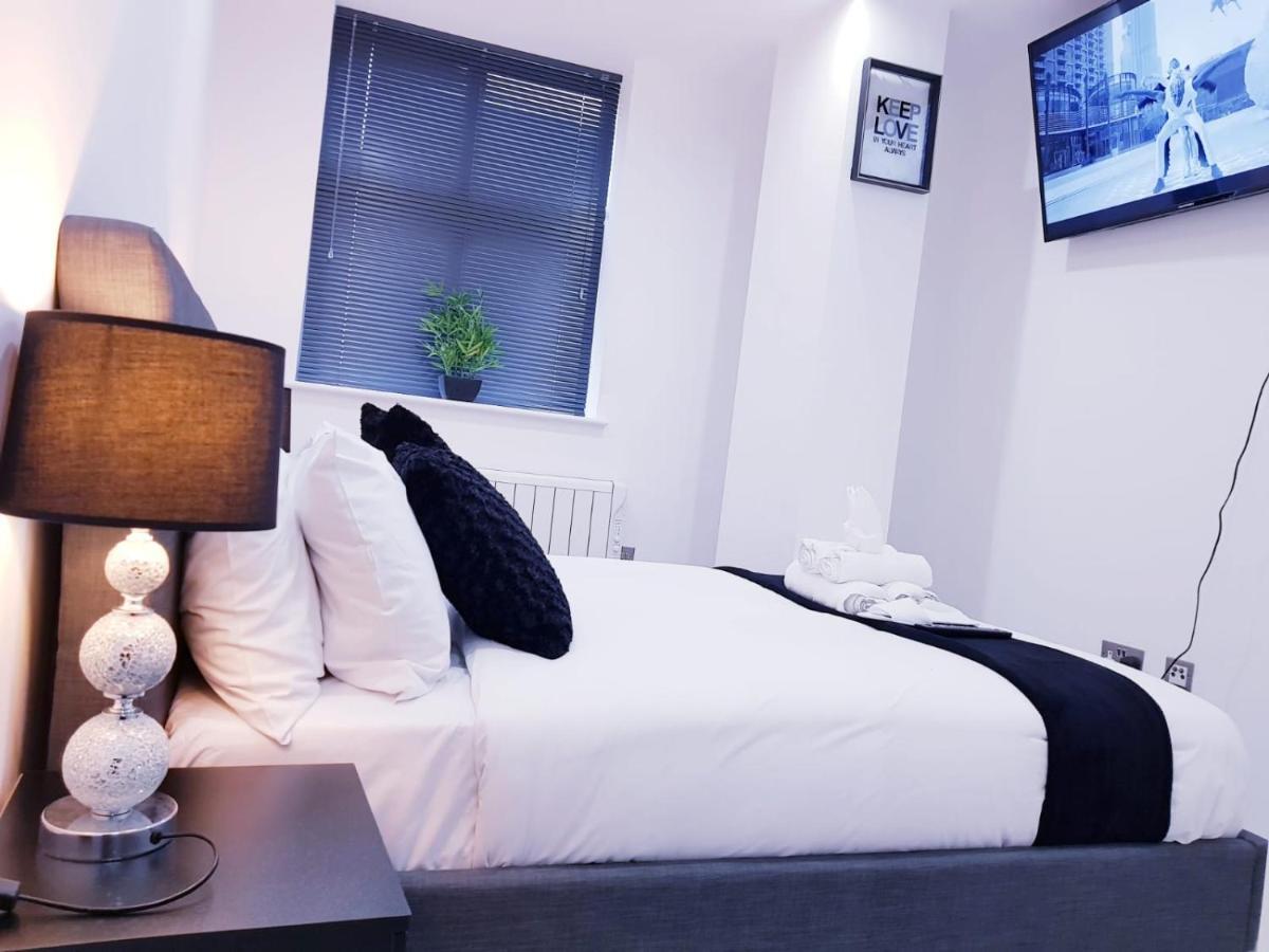 Z Home Apartments Leicester Extérieur photo